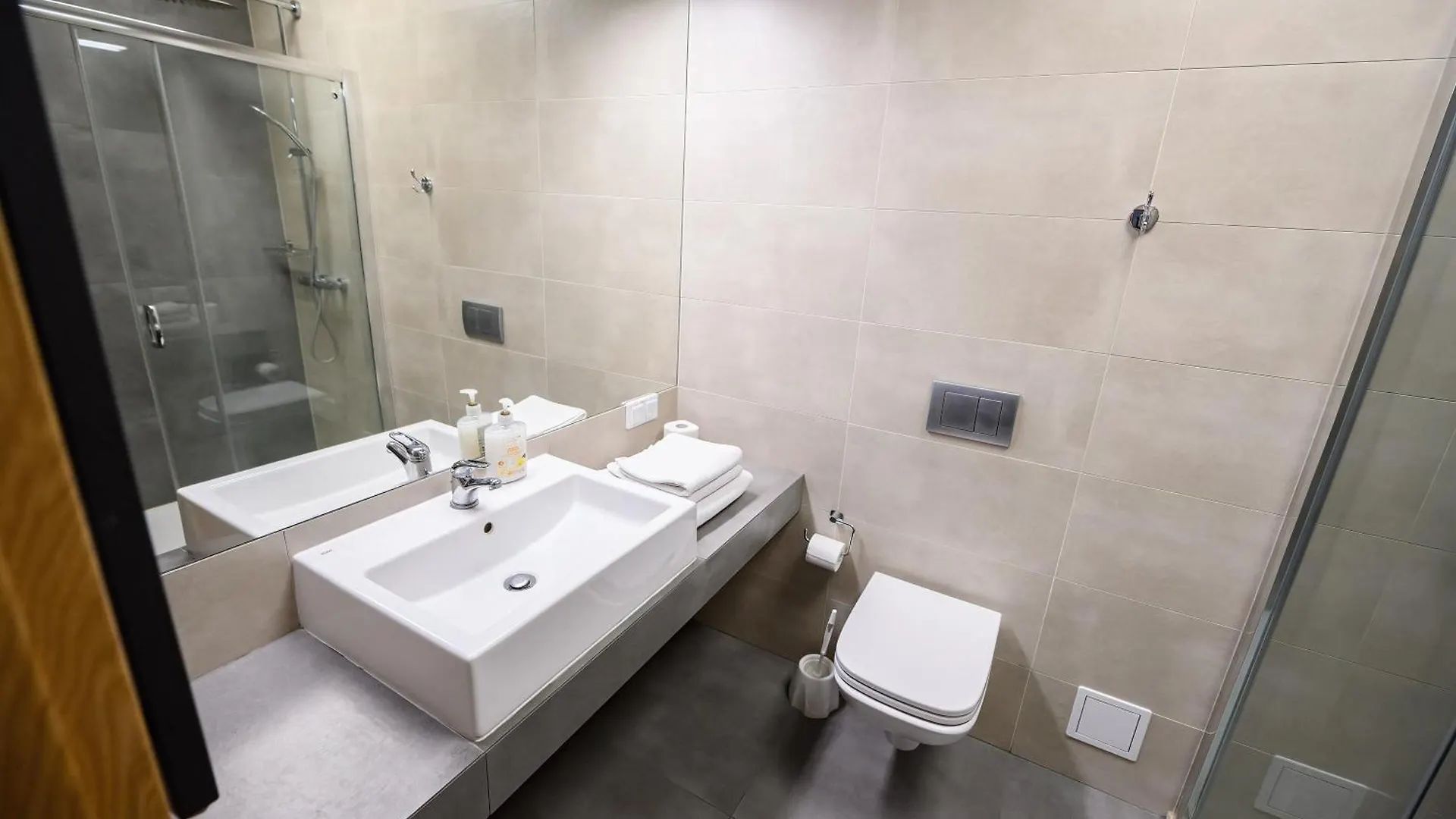 ** Guest house Hut Pus Spolka Akcyjna Hotel Krakow Poland